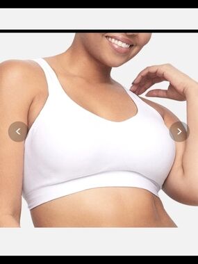 Underoutfit Comfort Shaping Bra